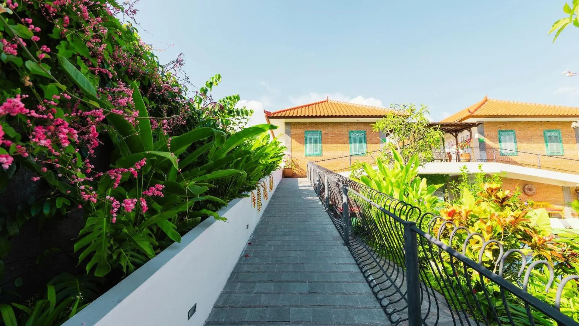 Solterra Seminyak Boutique Hotel & Spa Powered By Archipelago 4*, 세미냑 인도네시아