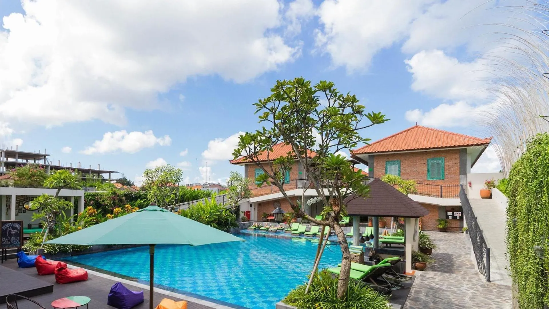 Solterra Seminyak Boutique Hotel & Spa Powered By Archipelago סמיניאק